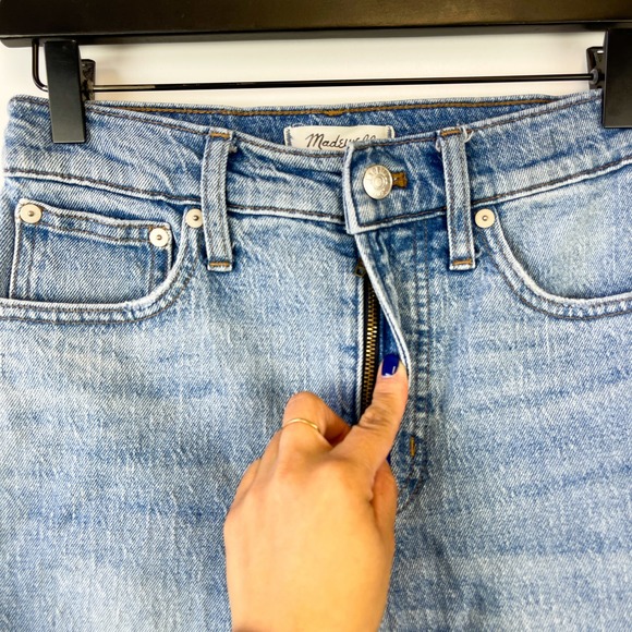 Madewell (25) The Perfect Vintage Crop Jean High Rise 25” Blue Distressed - Picture 3 of 13